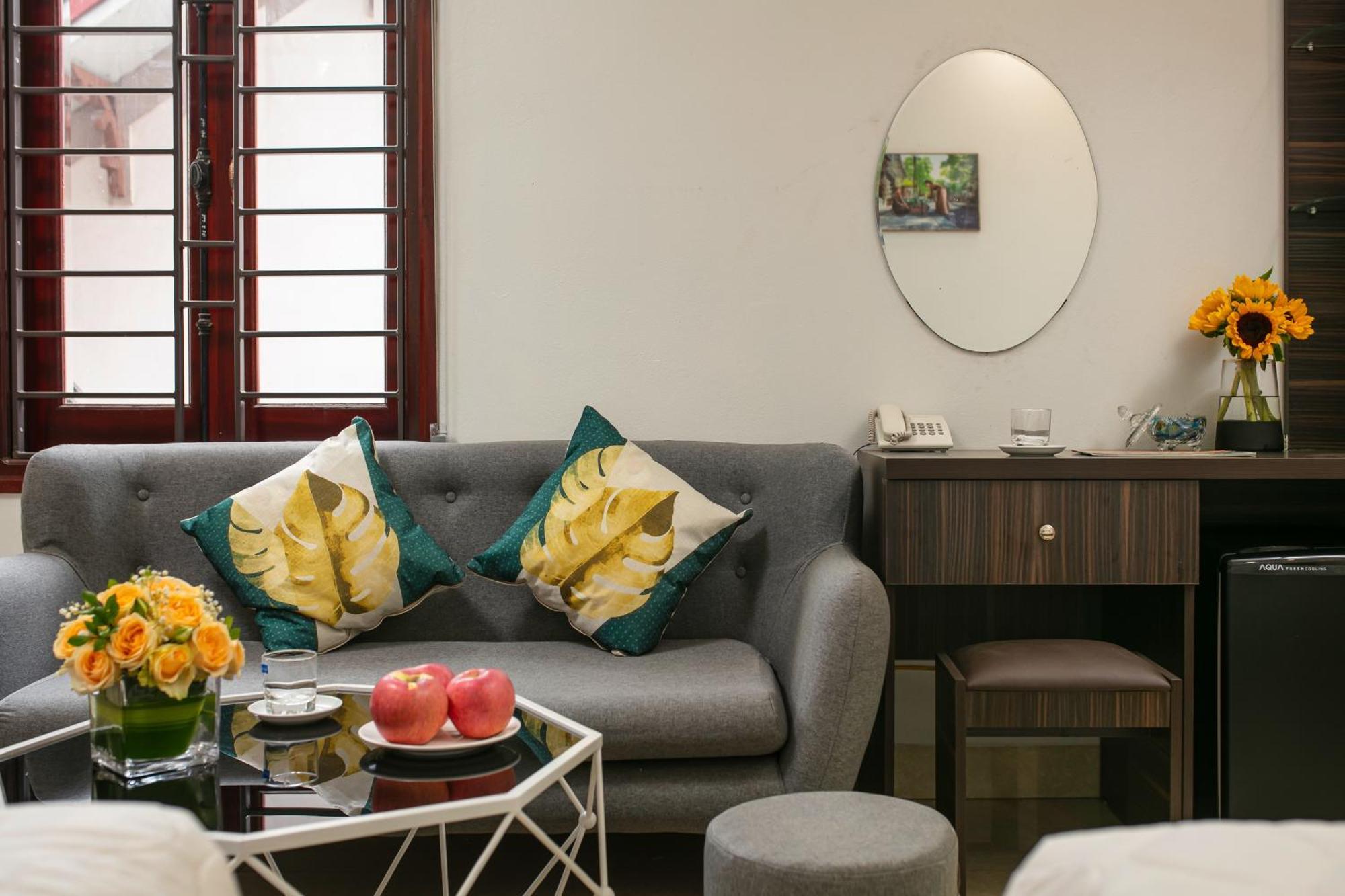Hanoi Airport Suites Hostel Bagian luar foto